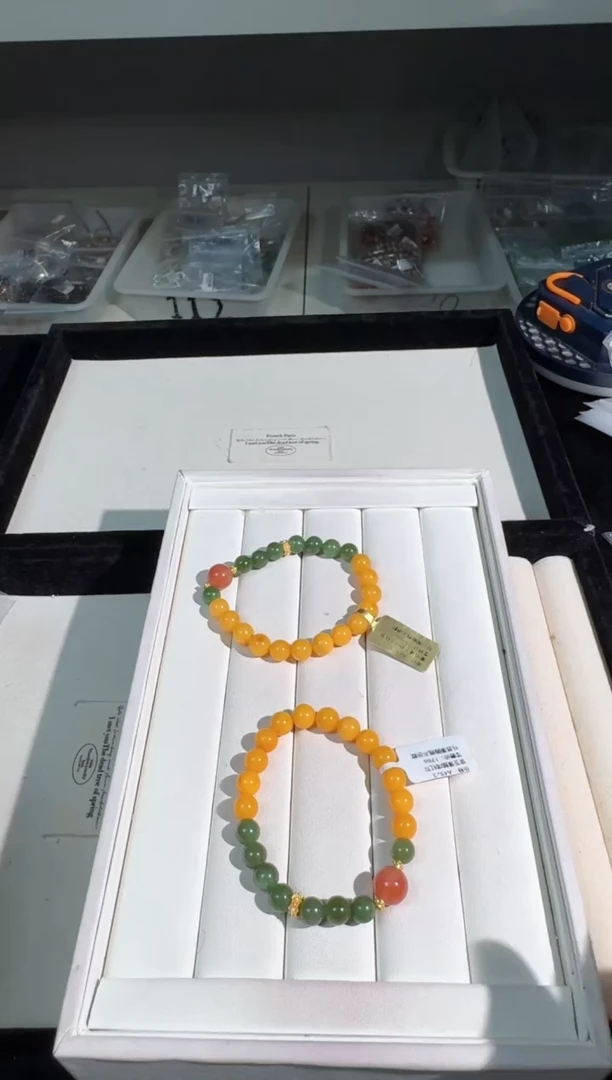 未镶嵌琥珀手链U060蜜啦碧玉款