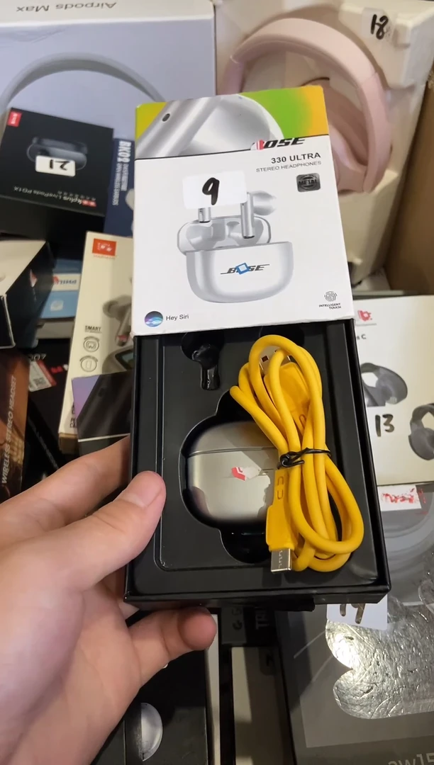未拆封数据线闪购商品 如图所示9