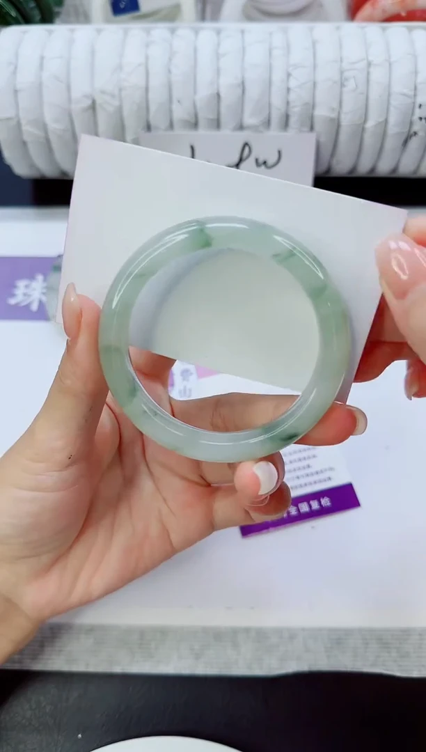 未镶嵌手镯石英质玉66/53