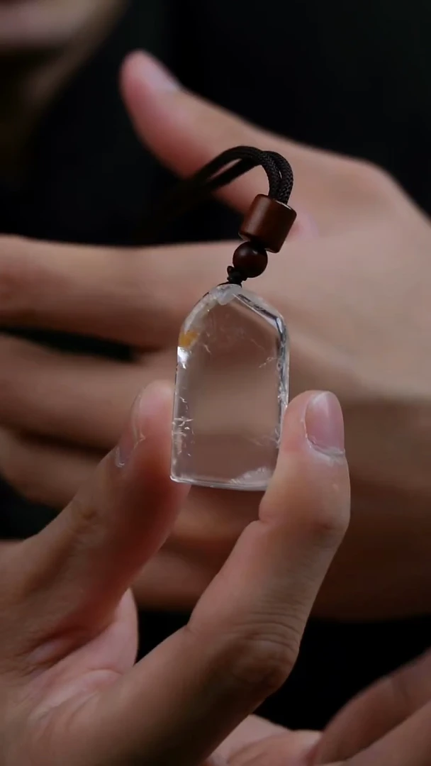 吊坠(赠链)未镶嵌水晶水晶