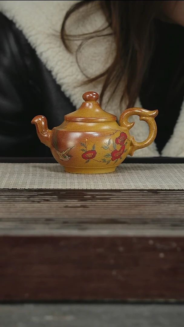 茶壶紫砂70号260CC