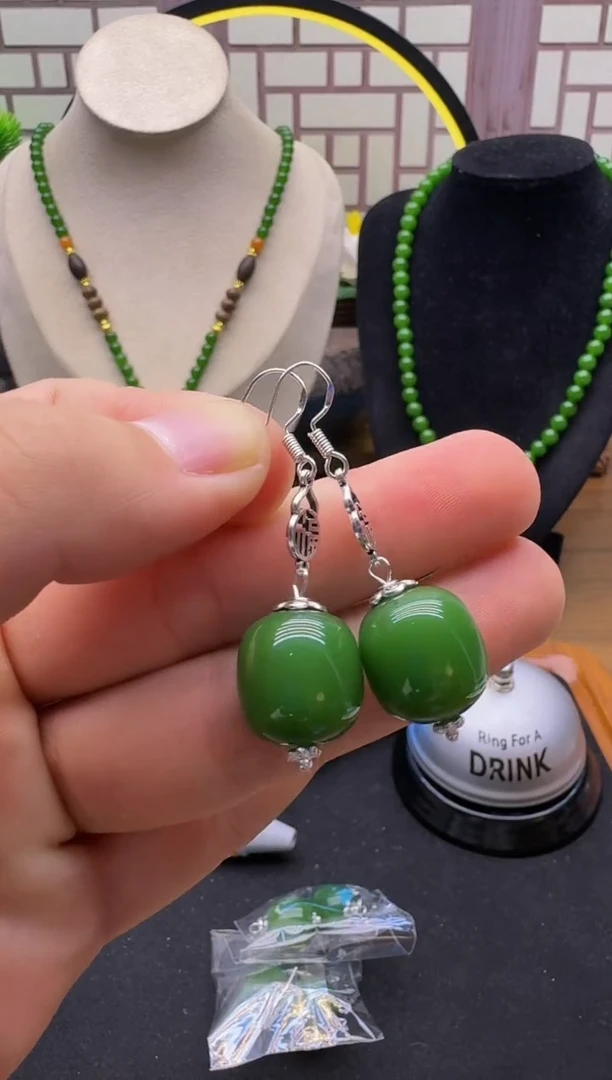 银S925镶嵌和田玉耳饰E176