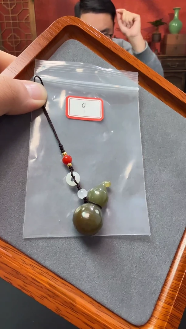 未镶嵌和田玉把件爱葫芦