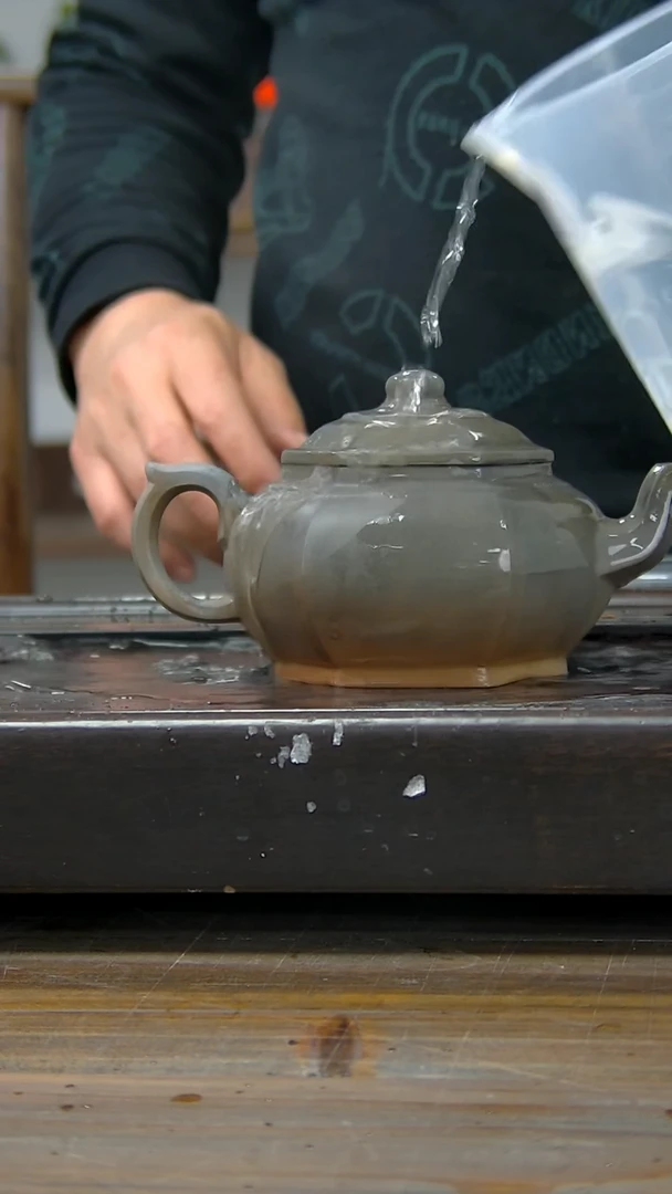 【闪购商品】贵台龙窑柴烧茶壶573