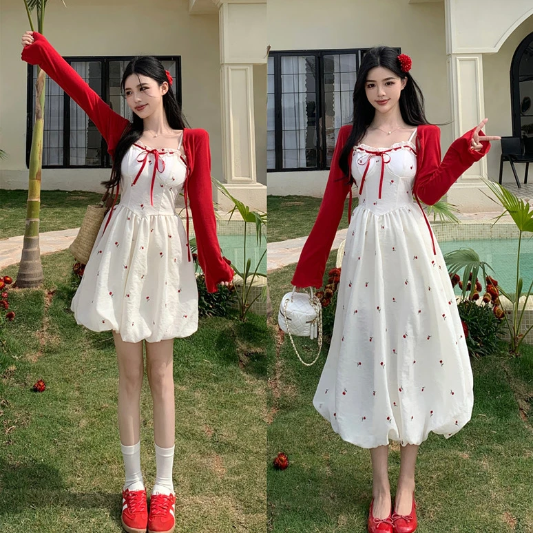 大码松风茶韵甜欲风刺绣碎花吊带裙女春夏收腰法式花苞短裙子