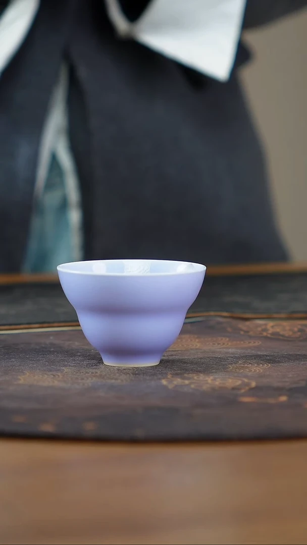 宁封窑紫色折腰杯