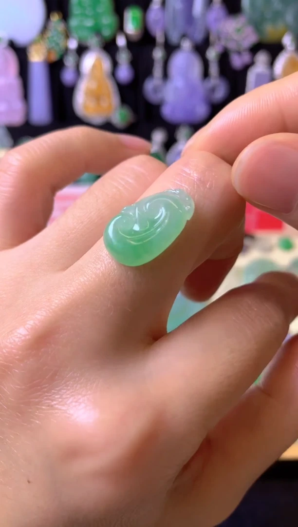 【闪购商品】定制翡翠未镶嵌毛货抛光