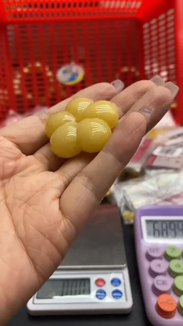 琥珀未镶嵌珠宝奇石2418
