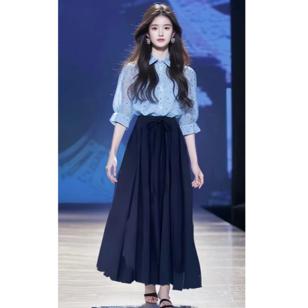 蓝色碎花时尚夏季新款漂亮女装两件套韩版通勤裙子衬衫搭配整套