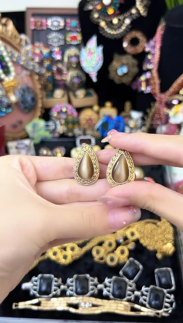 铁合金合成碳硅石524耳夹
