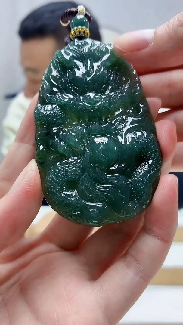 未镶嵌定制翡翠4898zm-毛货挂件31龙牌