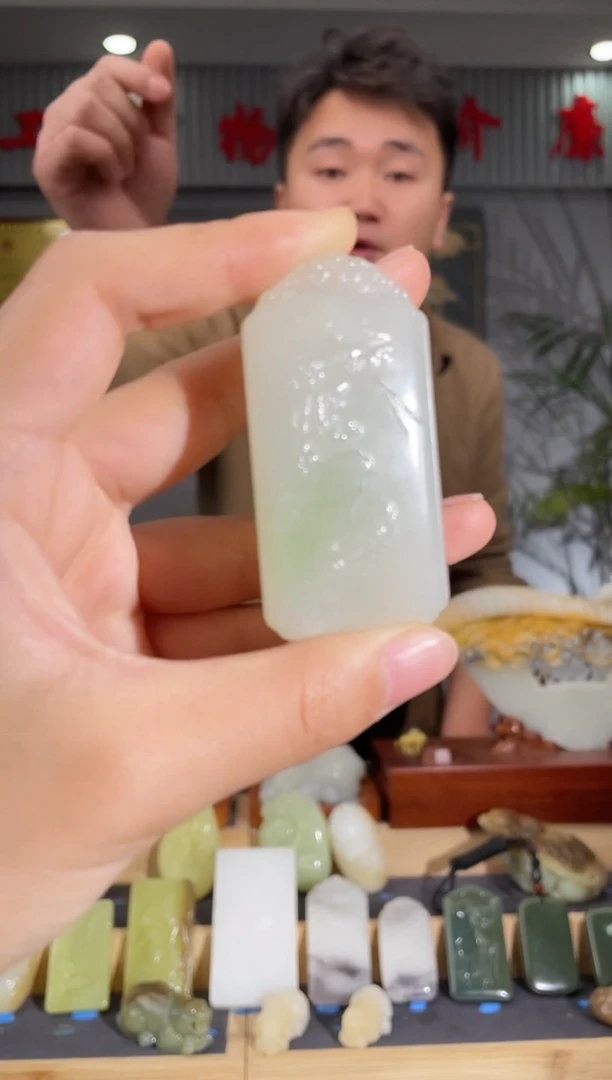 【闪购商品】和田玉颈饰未镶嵌拍一发一 多样性发货