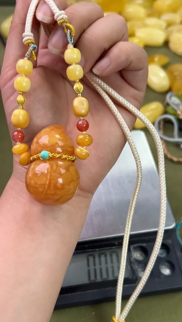 裸石琥珀未镶嵌琥珀蜜蜡吊坠