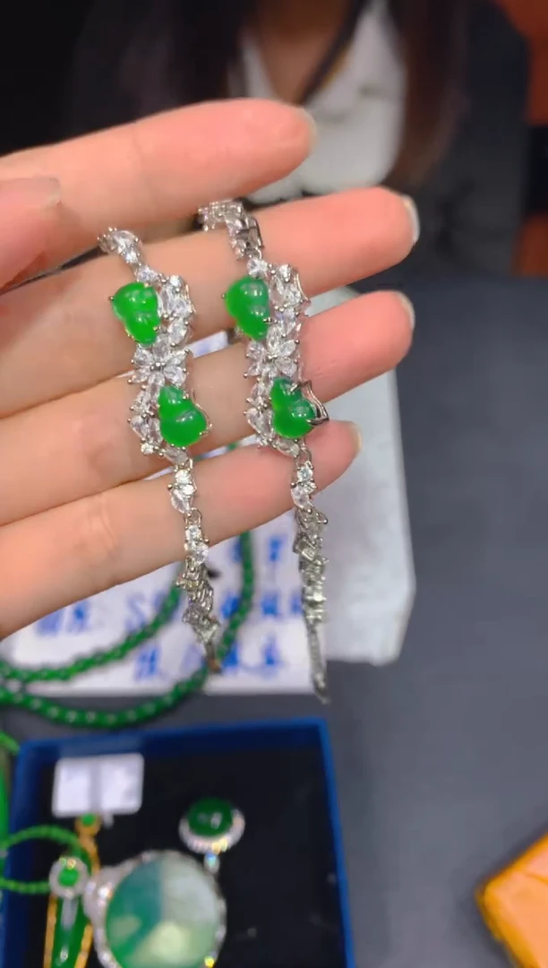 【闪购商品】定制翡翠未镶嵌267多样性发货（发其一）