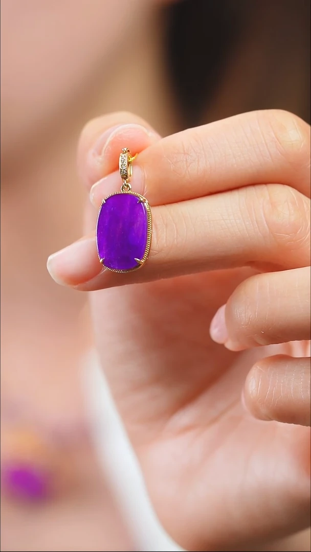 苏纪石（舒俱来）18K金镶嵌吊坠(不含链)55