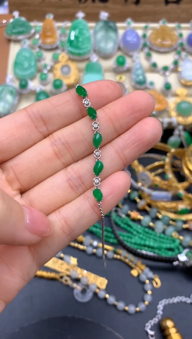 【闪购商品】翡翠手链18K金镶嵌369-中国好珍宝