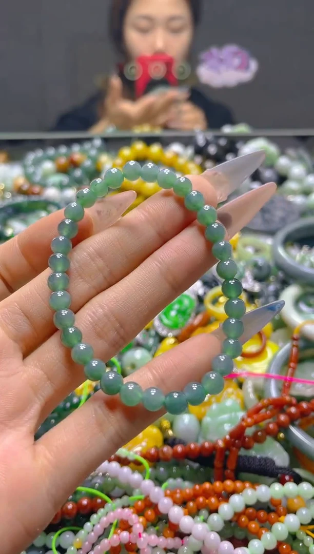 颈饰未镶嵌翡翠5MM