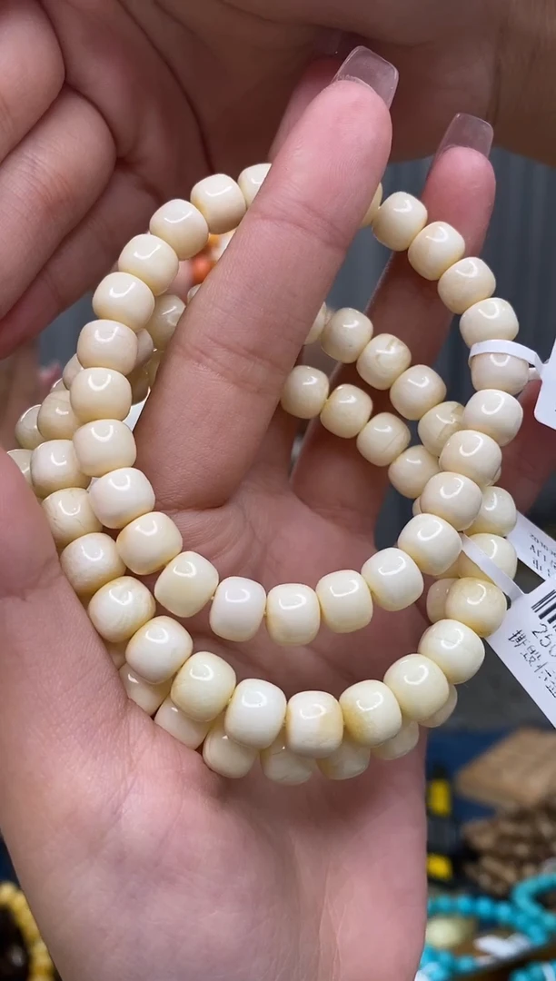 【闪购商品】琥珀裸石未镶嵌1/30-GM-#211多样性发其一