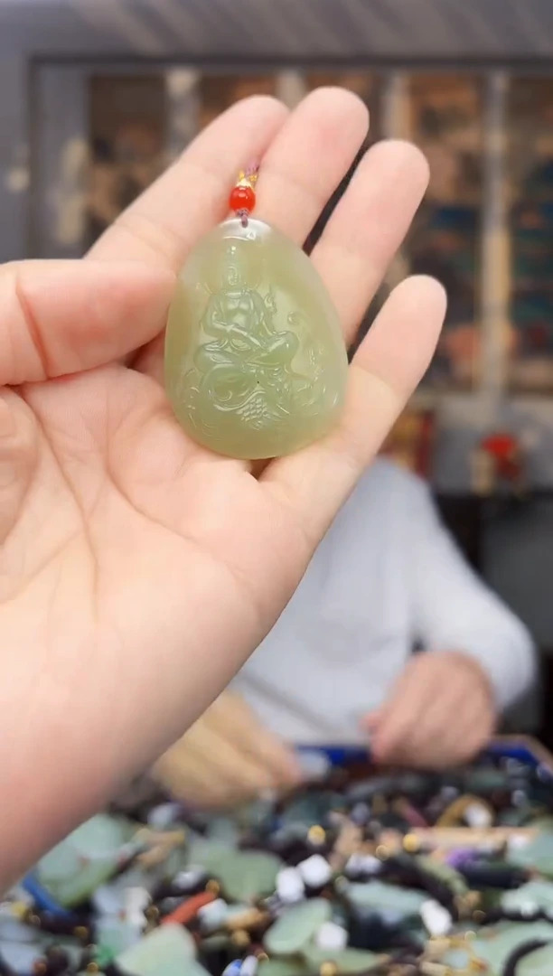 【闪购商品】和田玉挂件未镶嵌拍一发一