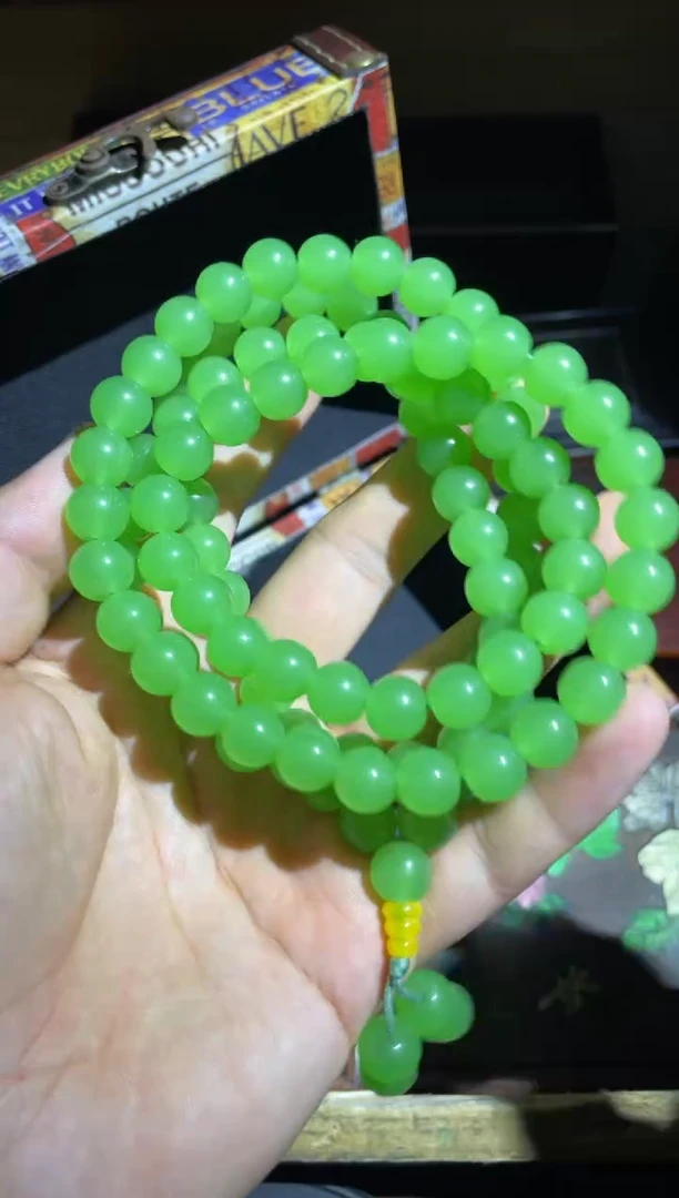 天然玉石未镶嵌颈饰 苹果绿108颗项链1件