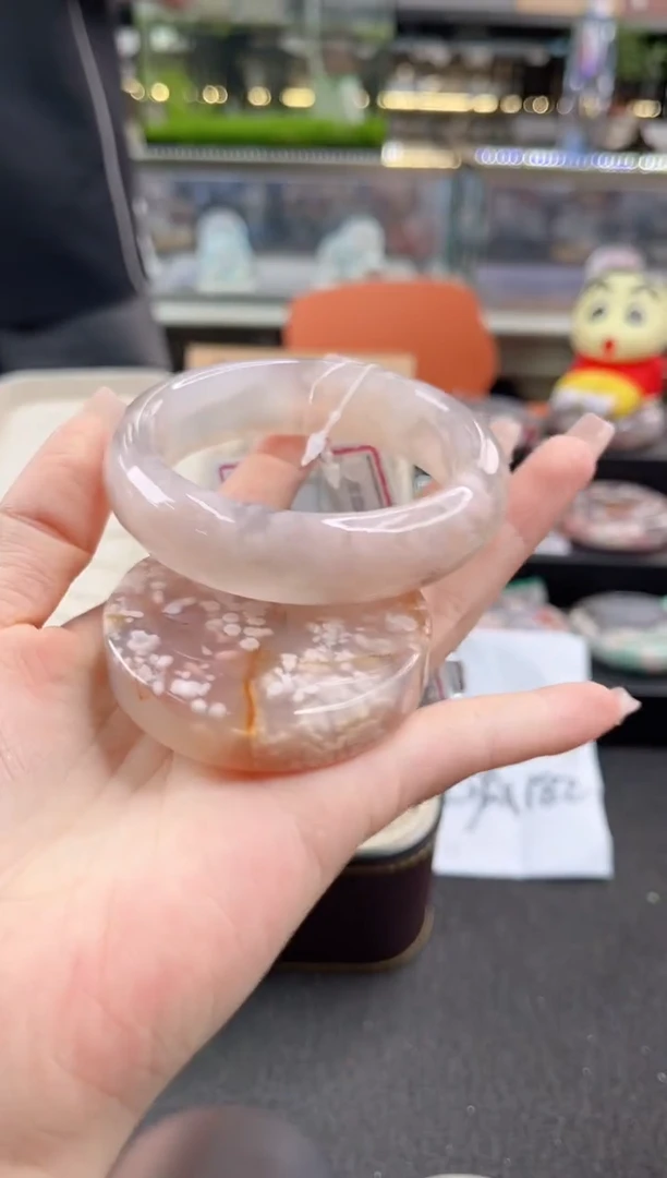 未镶嵌手镯石英质玉60圈口 （赠品镯心）3887265