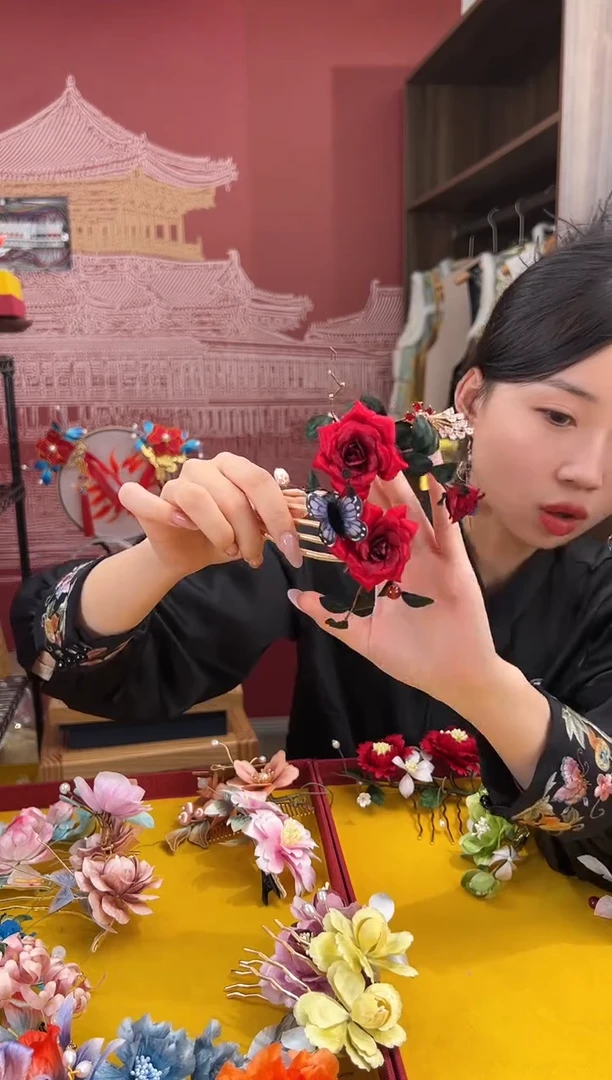 【闪购商品】刺绣非遗绒花（发饰）