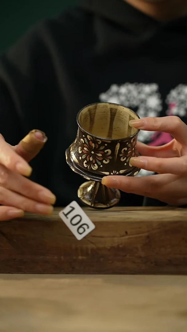 【闪购商品】瓷片新品！设计师款手绘/咖啡杯 听歌