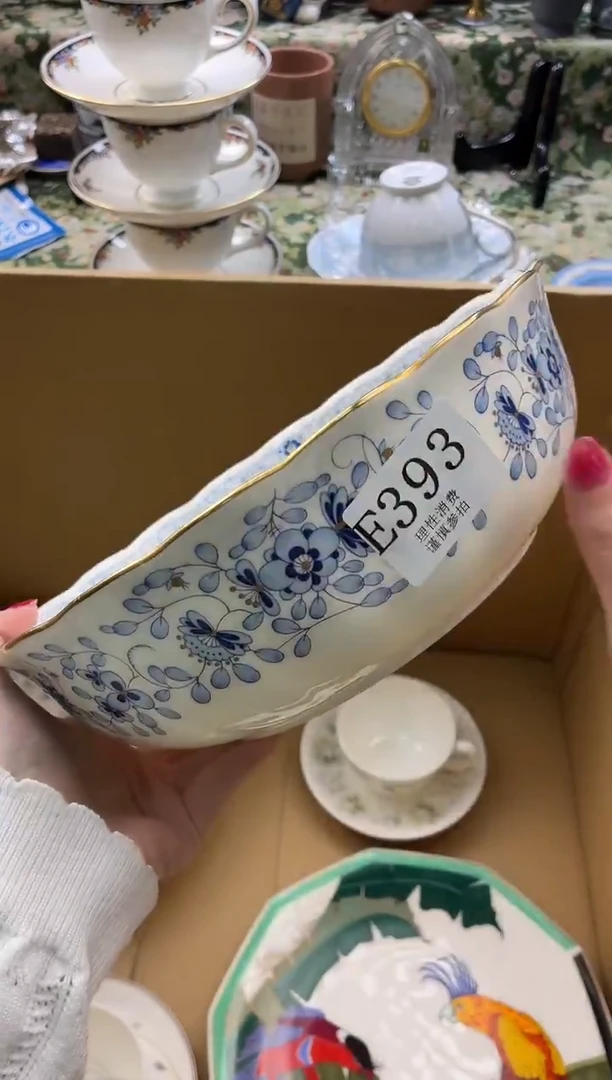 瓷片浮*翠       E393