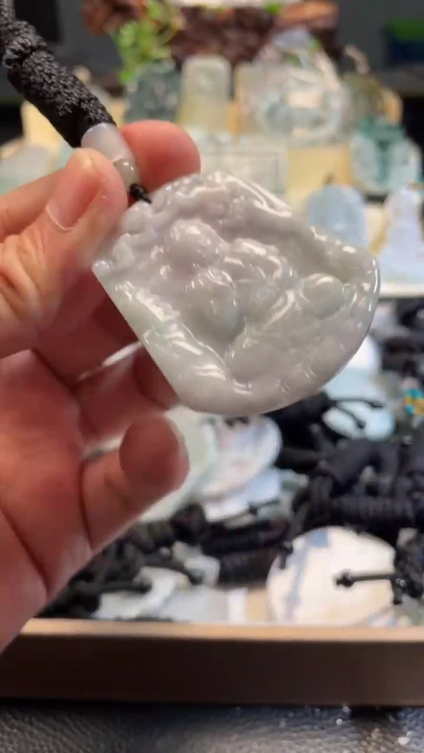 颈饰未镶嵌翡翠10/23/043