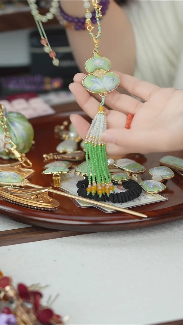 刺绣闪购纯手工非遗国风饰品