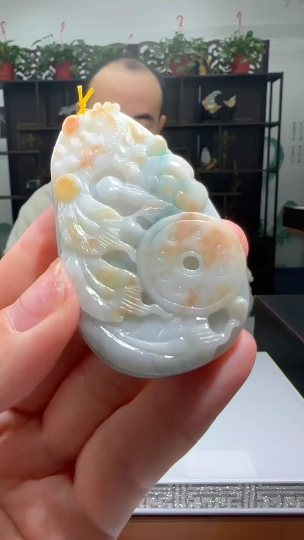 【闪购商品】翡翠颈饰未镶嵌天然翡翠A货吊坠