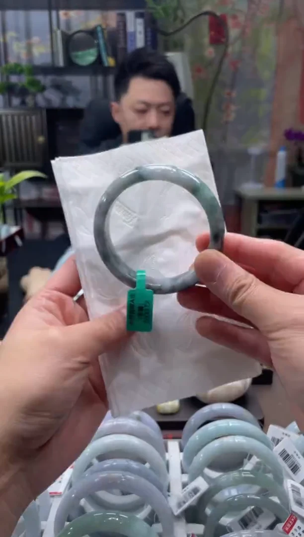 未镶嵌手镯翡翠4601****