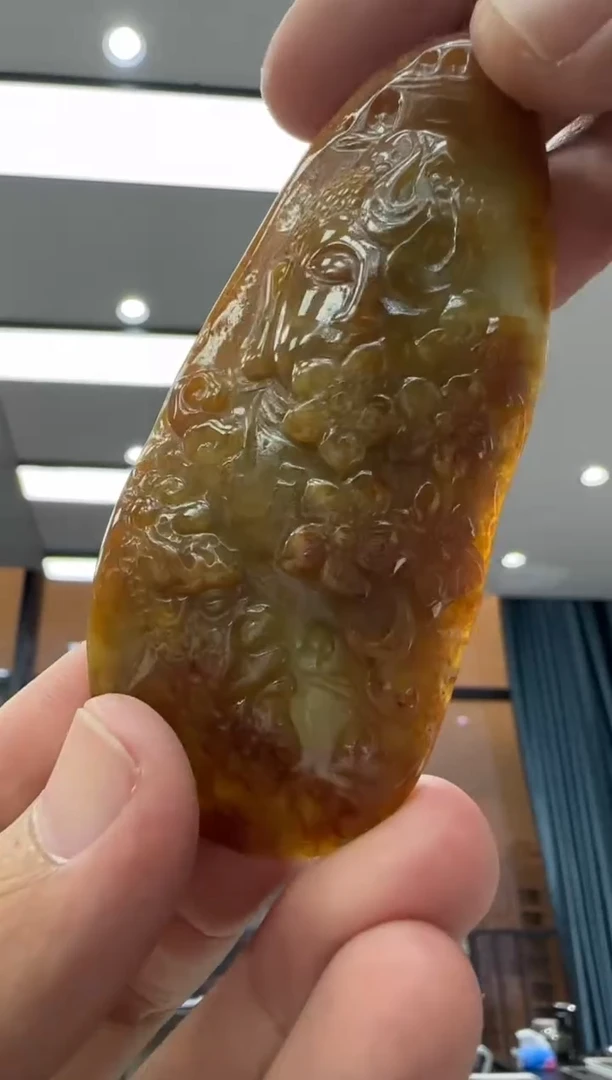 颈饰未镶嵌翡翠天然翡翠A货孤品一件