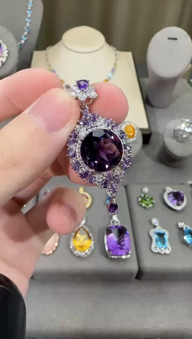 颈饰银S925镶嵌紫晶12mm吊坠设计款