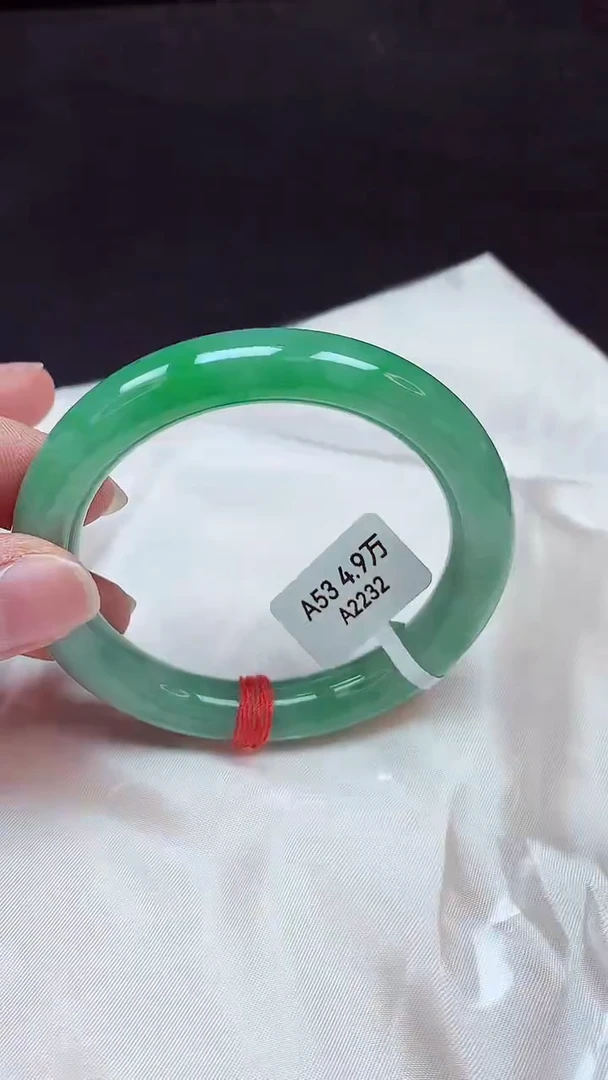 翡翠手镯未镶嵌镯子054+