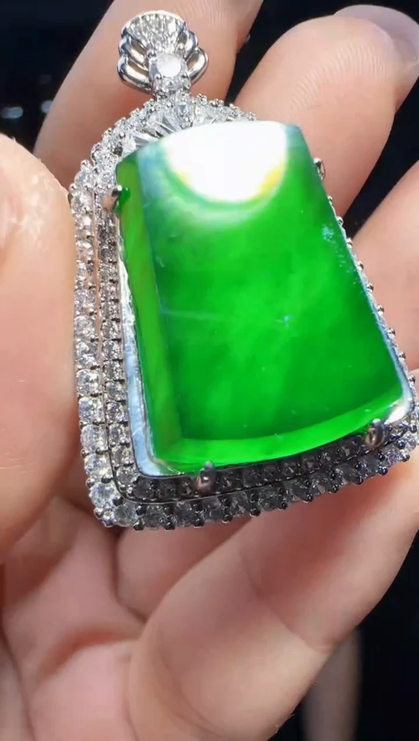 未镶嵌定制翡翠翡翠吊坠21