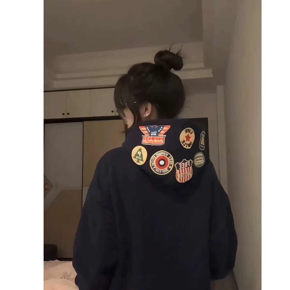 国潮牌徽章贴布刺绣连帽卫衣女春秋款美式高街oversize情侣装外套