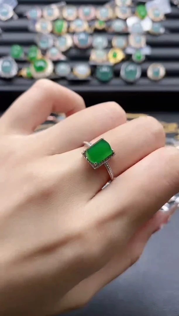 【闪购商品】翡翠戒指银S925镶嵌5115-15