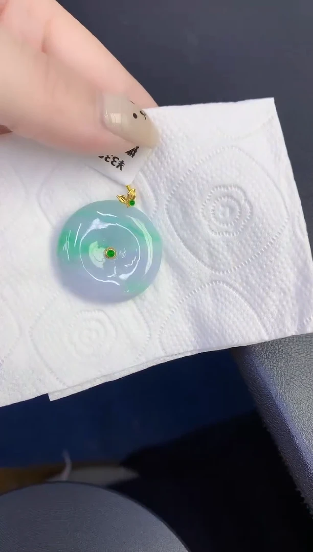 颈饰18K金镶嵌翡翠缅甸天然翡翠A货