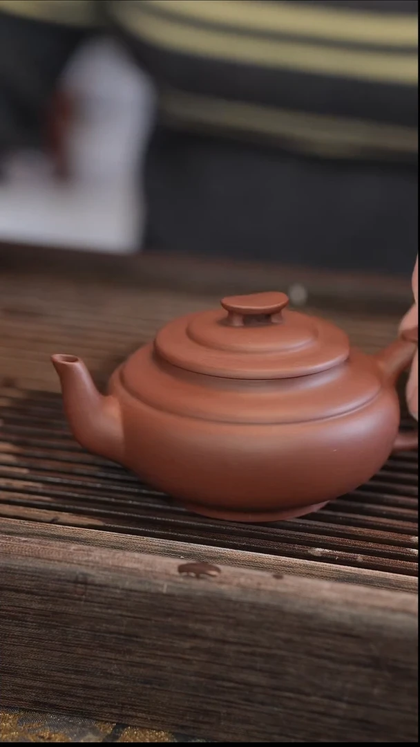 茶壶紫砂上新桥 半手工 180c