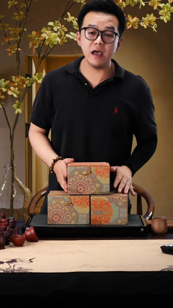 茶壶紫砂拍一发三把壶开播新人王炸MH