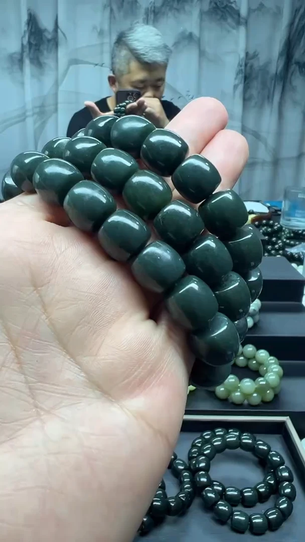 手串未镶嵌和田玉切莫蓝卡14直切纯天然拍一发一