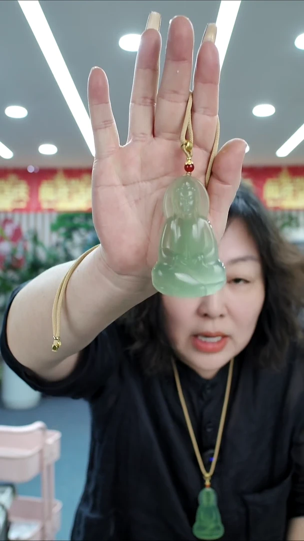 未镶嵌蛇纹石玉吊坠吊坠