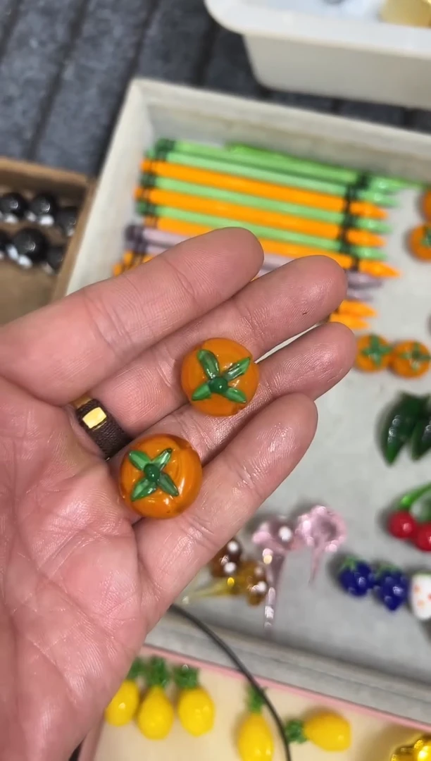 手工艺品琉璃?**子柿子2个