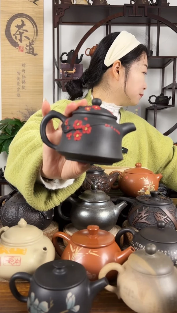 云南建水紫陶茶壶200CC左右球孔