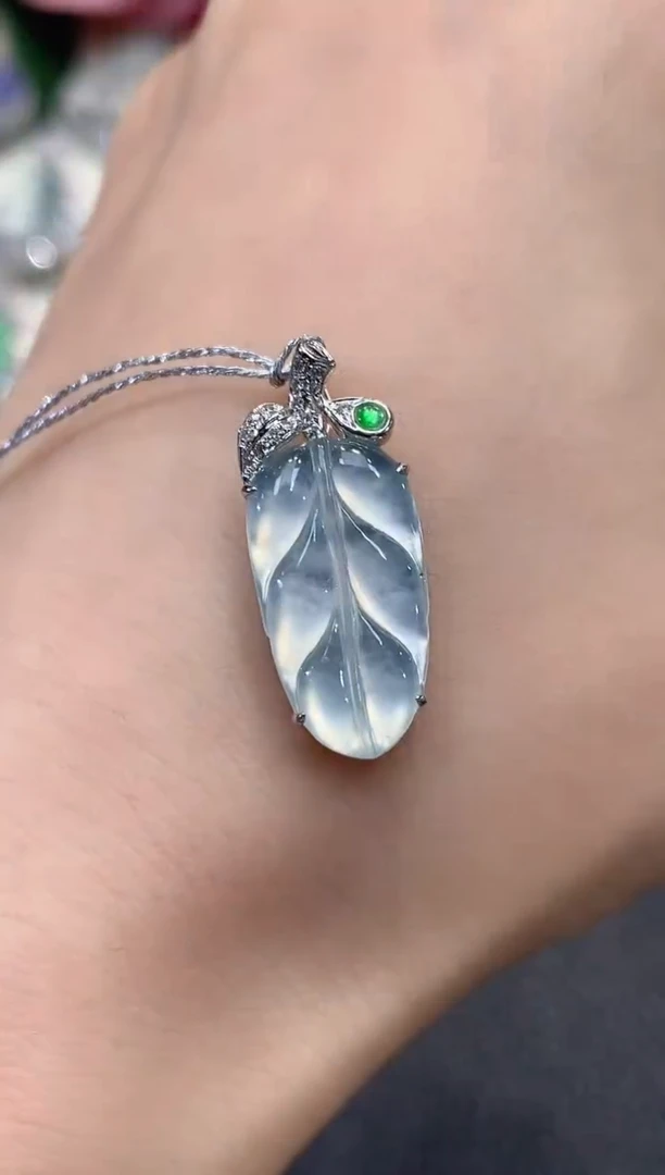 吊坠(不含链)18K金镶嵌翡翠a14