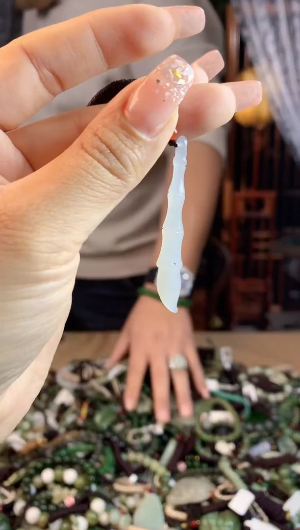 【闪购商品】和田玉挂件未镶嵌多样性发货拍一发一