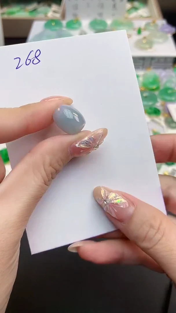 颈饰未镶嵌翡翠天然缅甸A货翡翠