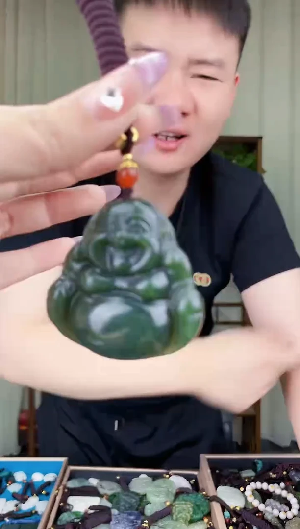 和田玉未镶嵌挂件拍一发一，多样性发货！