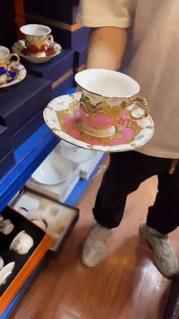 杯鸿辉家品牌瓷器，京东包邮！